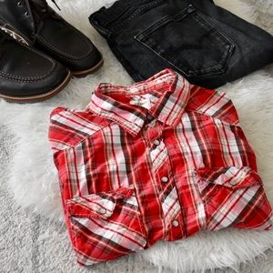 {Old Navy} Men's Plaid Button-Down Shirt